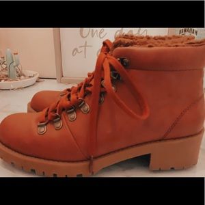 American Eagle furry boots